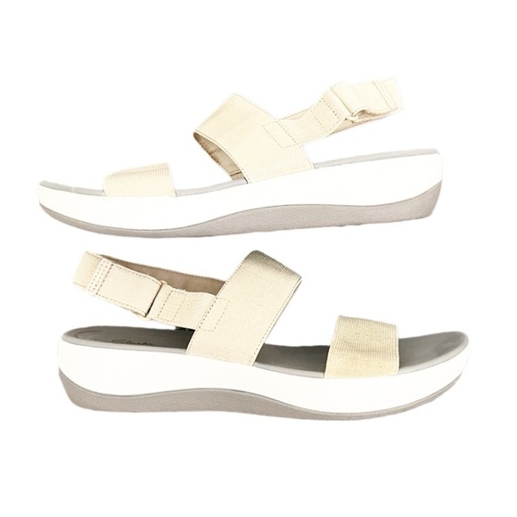 Clarks Sandals Women's 10W Wide Cloudsteppers Arla Jacory Travel Comfort - Picture 1 of 6